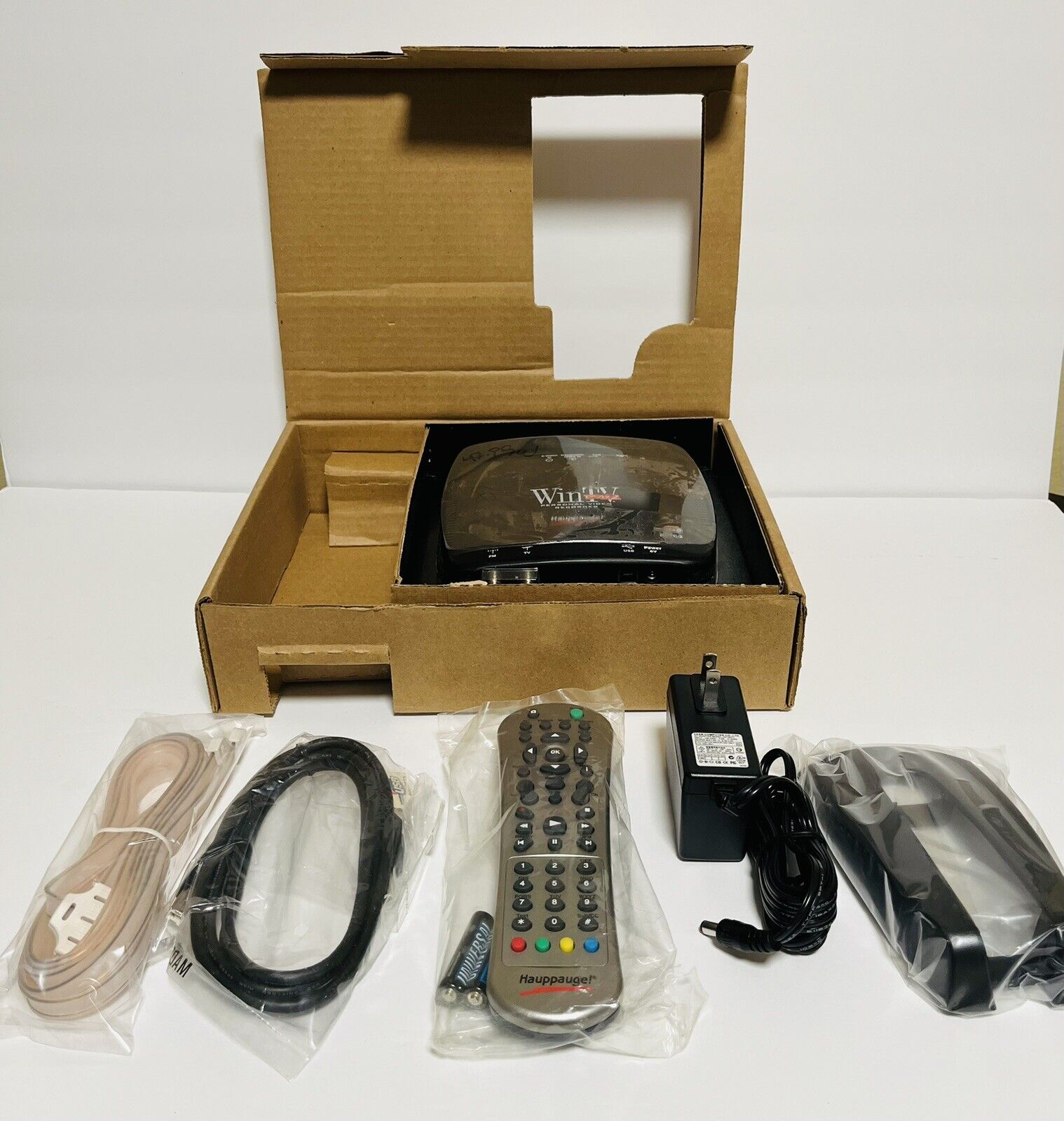 Hauppauge WinTV-PVR MCE Edition USB2 Personal Video Recorder New Open Box