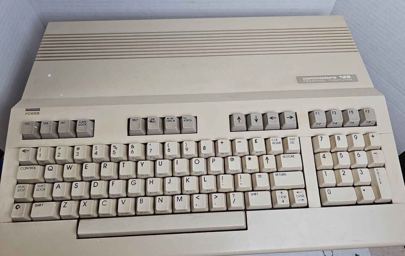 Commodore 128 Personal Computer Working Tested 