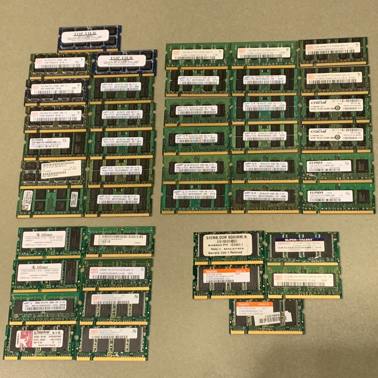 LOT of 44 DDR2 Memory RAM, 13 x 2gb, 18 x 1gb, 5 x 512mb, 8x128mb, Used