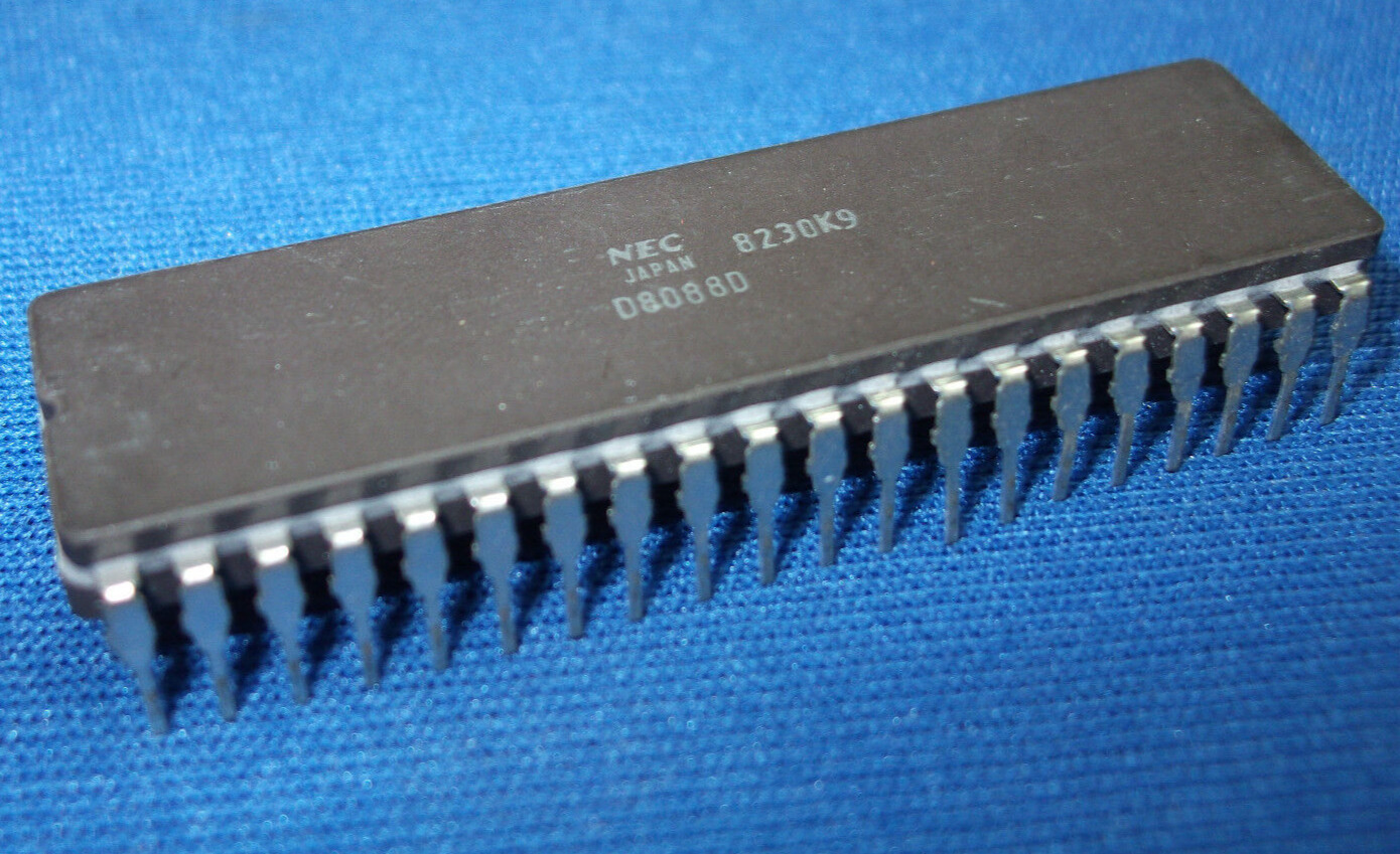 QTY-1 D8088D NEC D8088 CPU 40PIN CERDIP Vintage 1982+ Collectible Rare LAST ONES