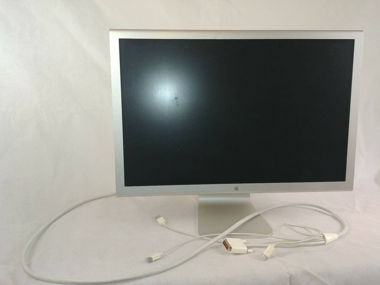 Apple 20” Cinema Display Aluminum DVI LCD Monitor 
