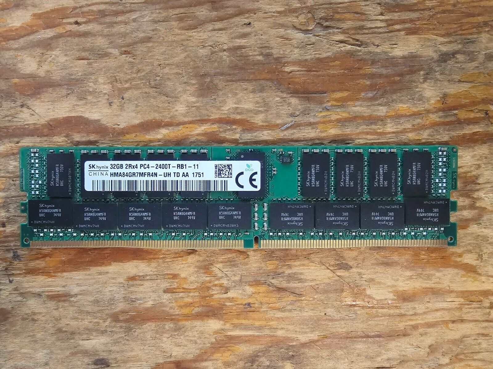 SK Hynix 32GB 2Rx4 PC4 (DDR4) 2400T-RB1-11 HMA84GR7MFR4N-UH TD AA 1751
