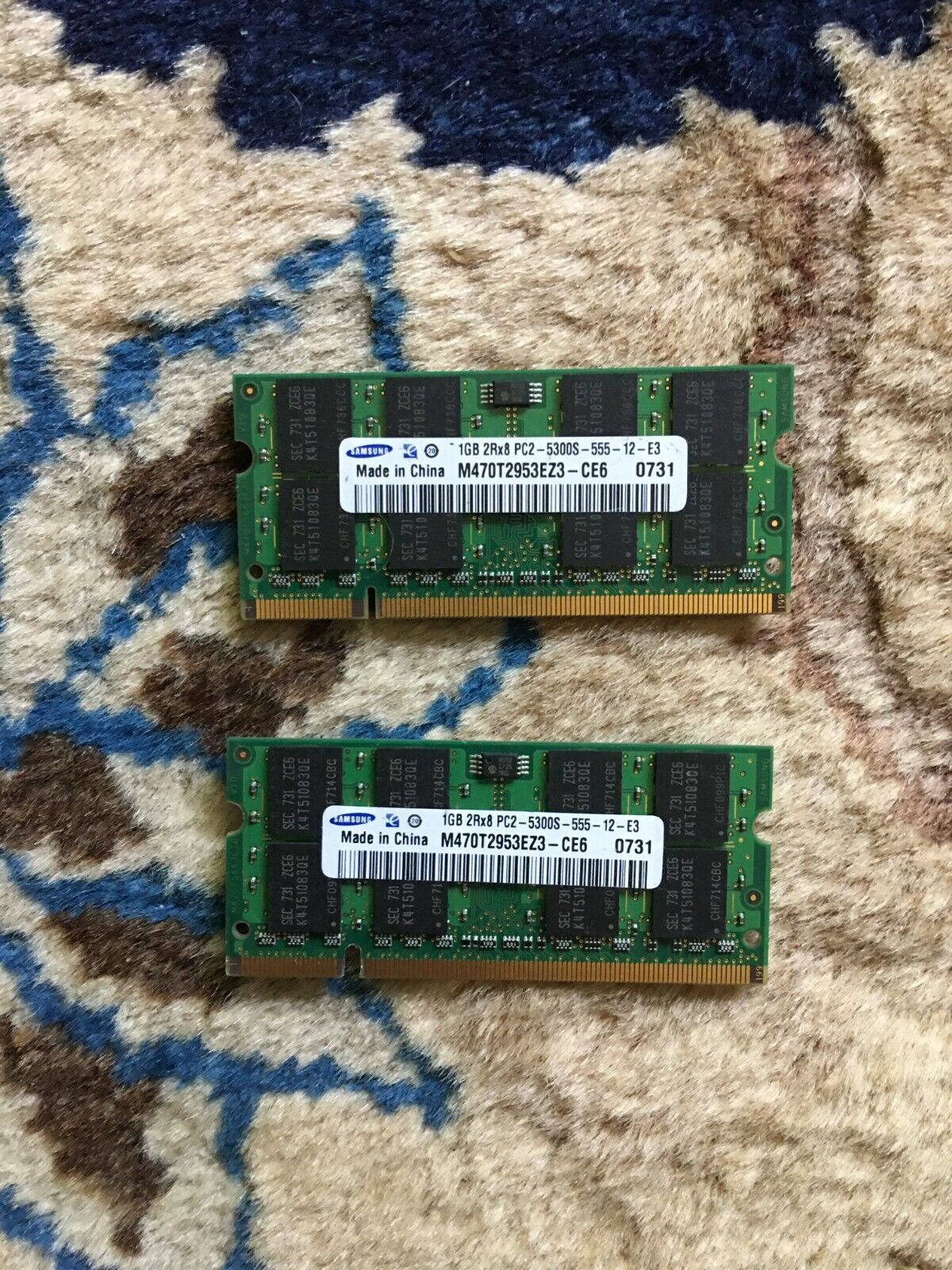 Samsung 1GB 2Rx8 PC2-5300S-555-12-E3  M470T2953EZ3-CE6 laptop memory RAM
