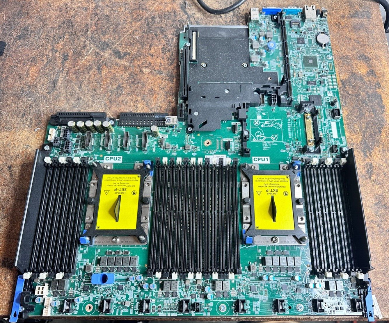 Dell PowerEdge R640 / VxRail E560F LGA3647 Motherboard Dell P/N:0W23H8 Tested