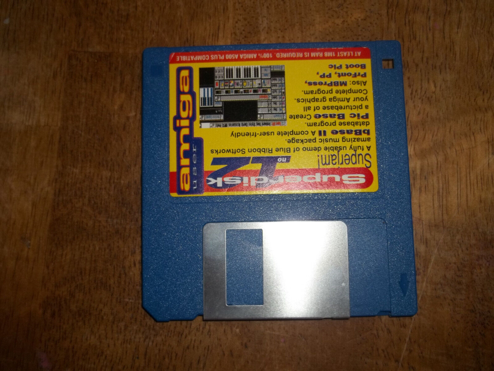 Amiga  Superdisk 12 Demo Disk of Blue Ribbon Music Package.