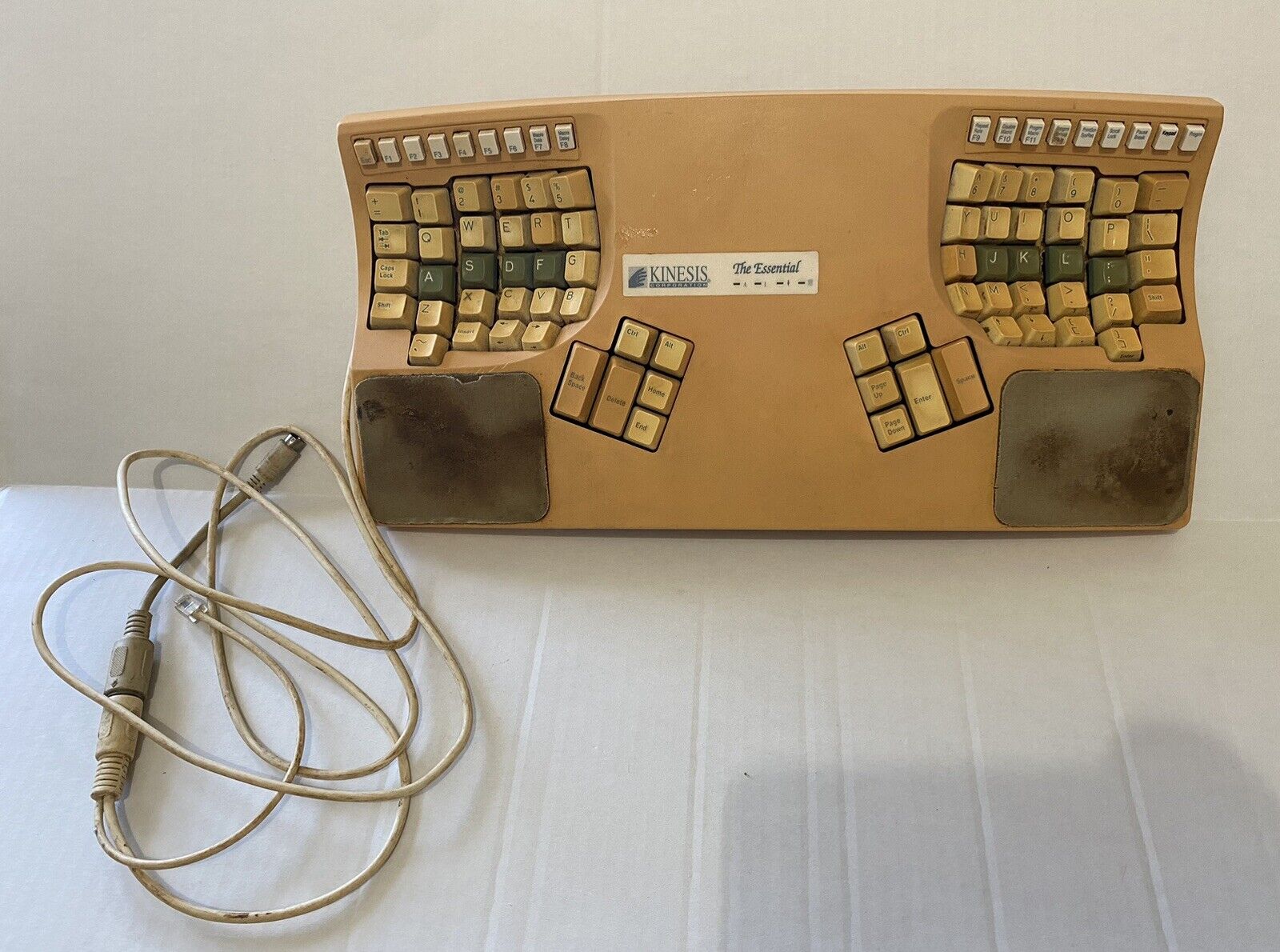 Vintage Kinesis Essential Ergonomic Computer Keyboard KB132PC Sold As Is