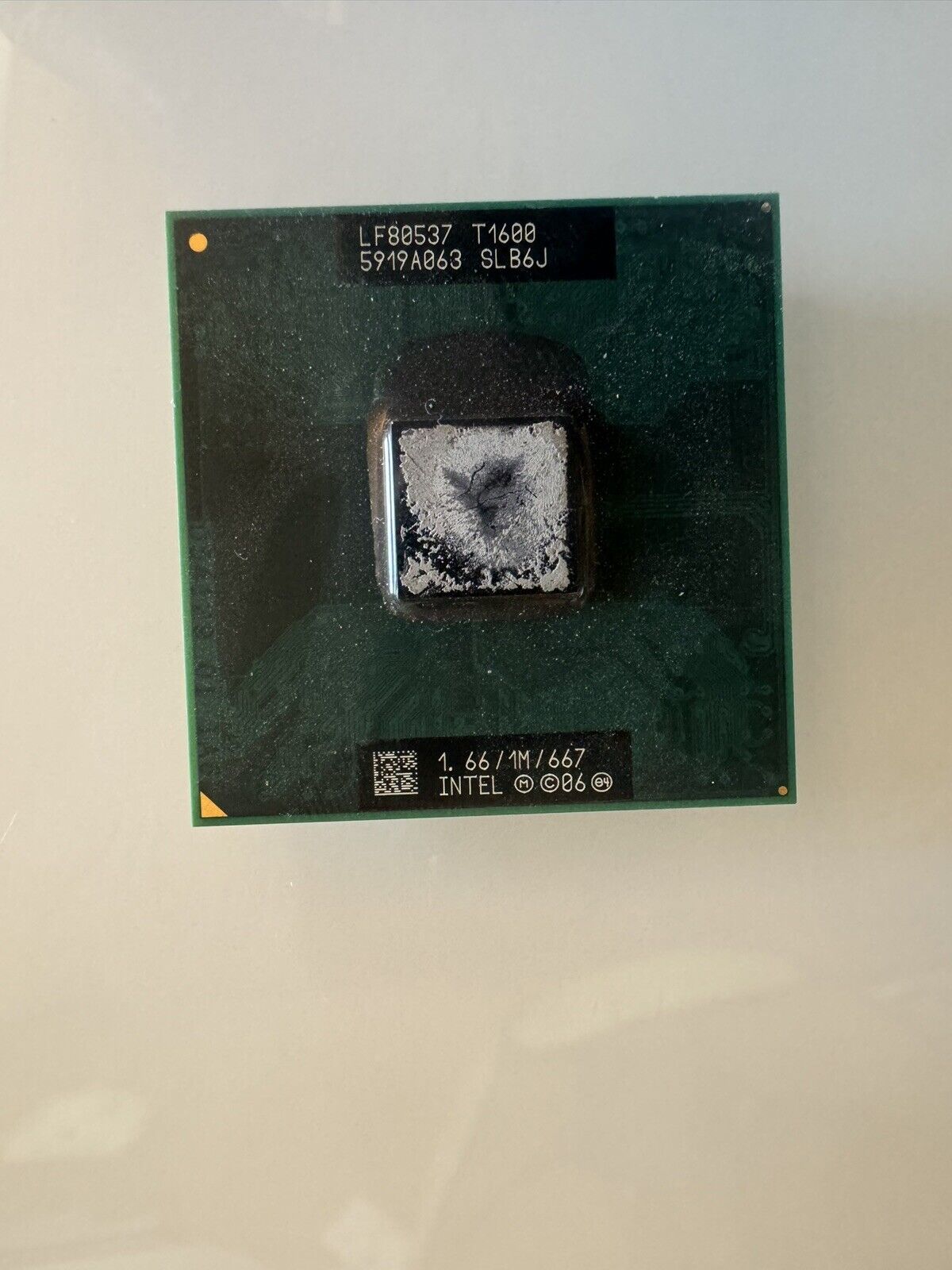 Intel Celeron Mobile CPU 1.66 GHz / 1M / 667 Mhz FSB Dual Core T1600 SLB6J