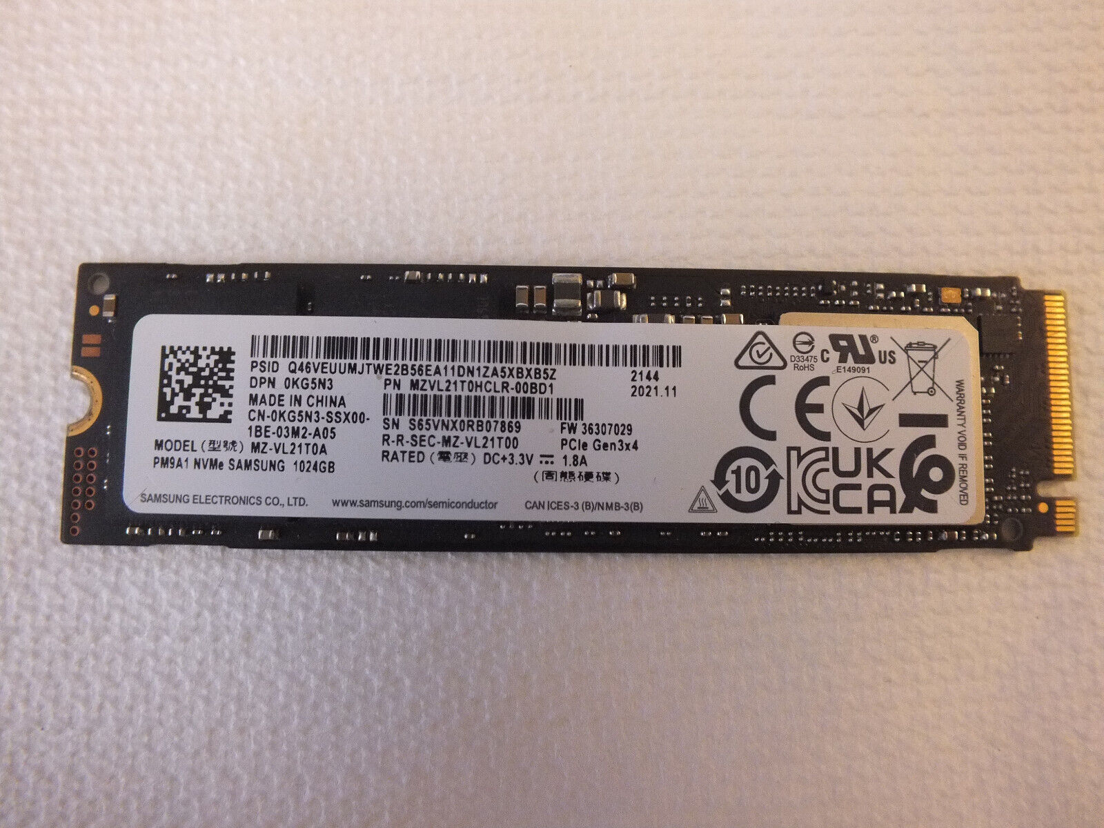 Samsung PM9A1 1TB PCIe Gen 3x4 SSD Drive (DELL OEM)