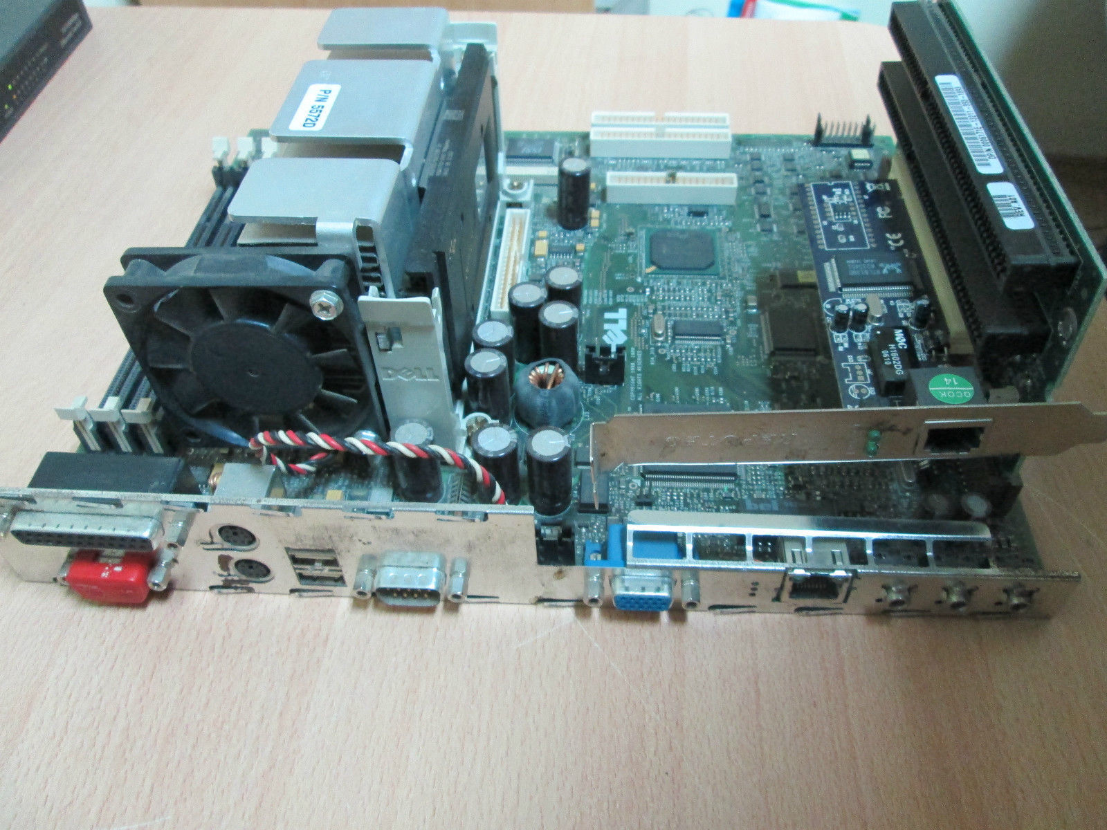 IBM Motherboard SLOT 1 + Intel CPU 