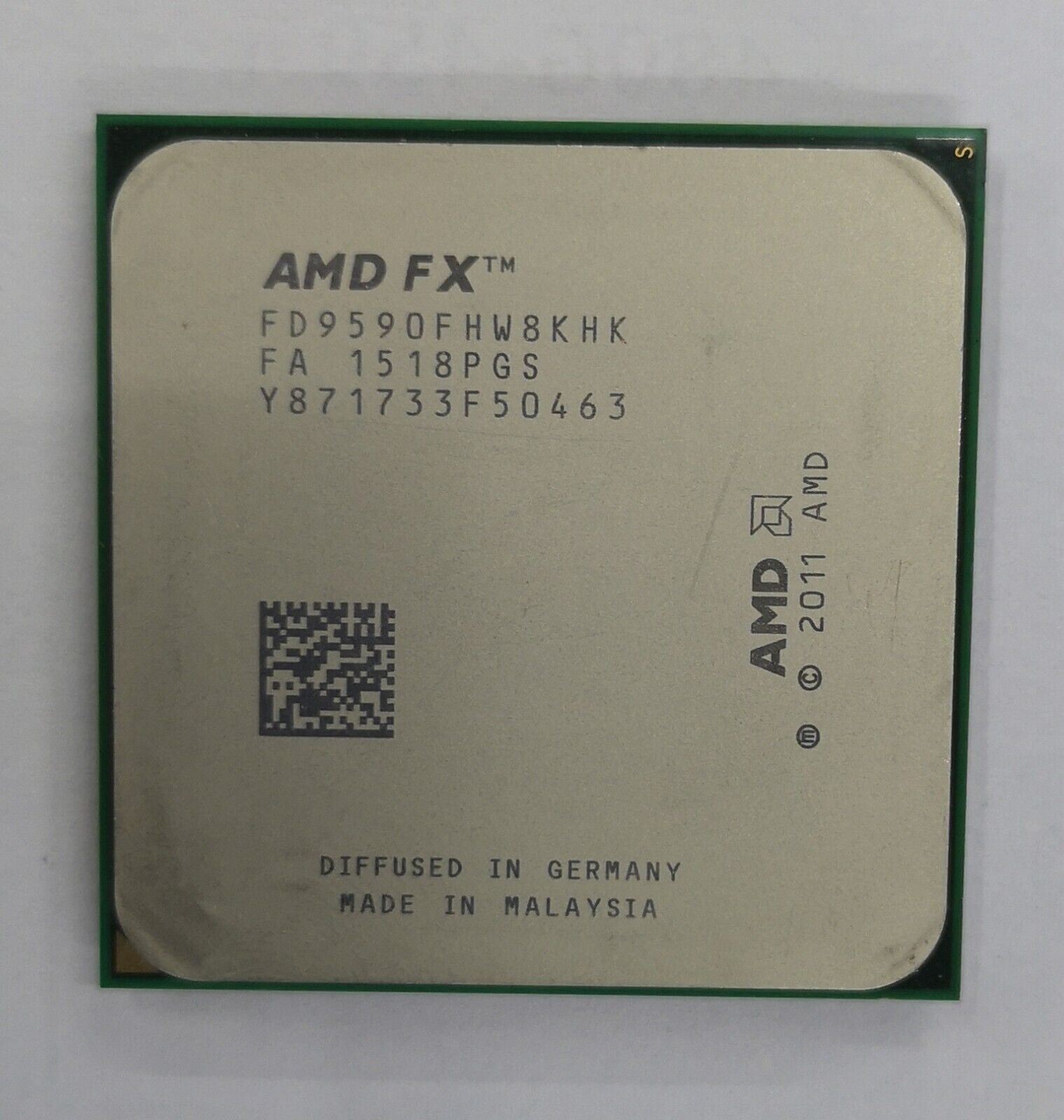 AMD FX-9590 Desktop Processor AM3+ fx9590 FD9590FHW8KHK 220W TDP for 990FX MB