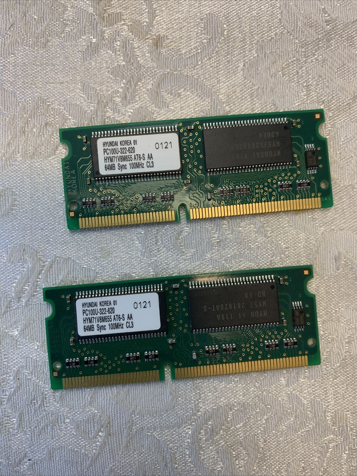 Hyundai RAM Memory HYM71V8M655 SDRAM 64MB PC-100U Lot Of 2