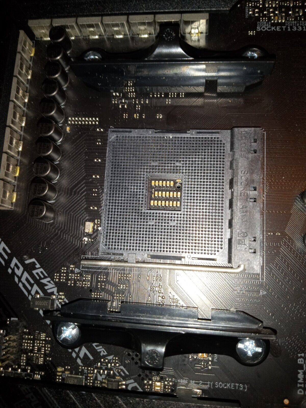 Used ASUS ROG Strix B550-F Gaming AMD AM4  Ryzen 5000 Gaming Motherboard ATX