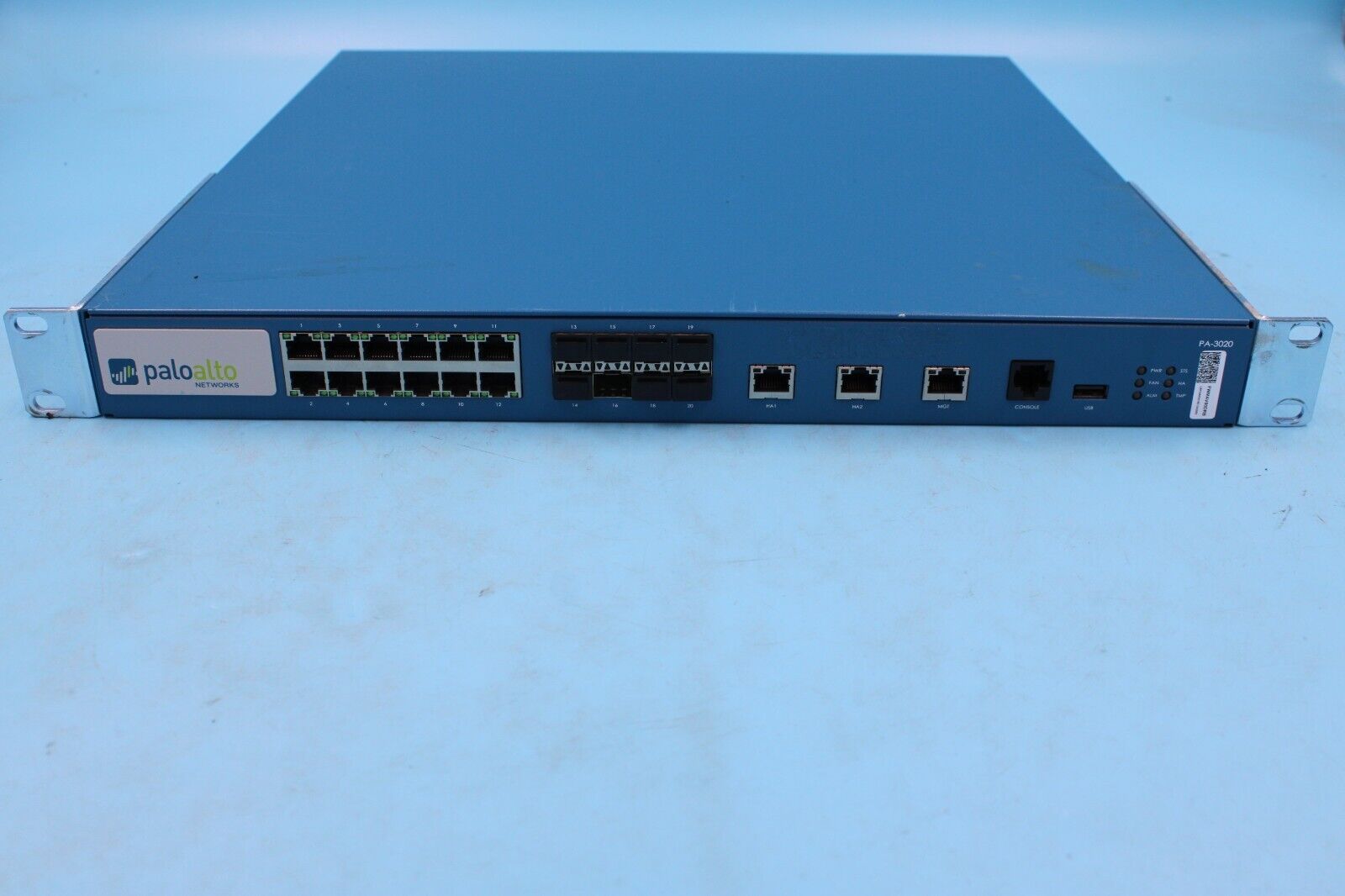 Palo Alto PA-3020 12-Port Network Security Firewall Appliance TESTED