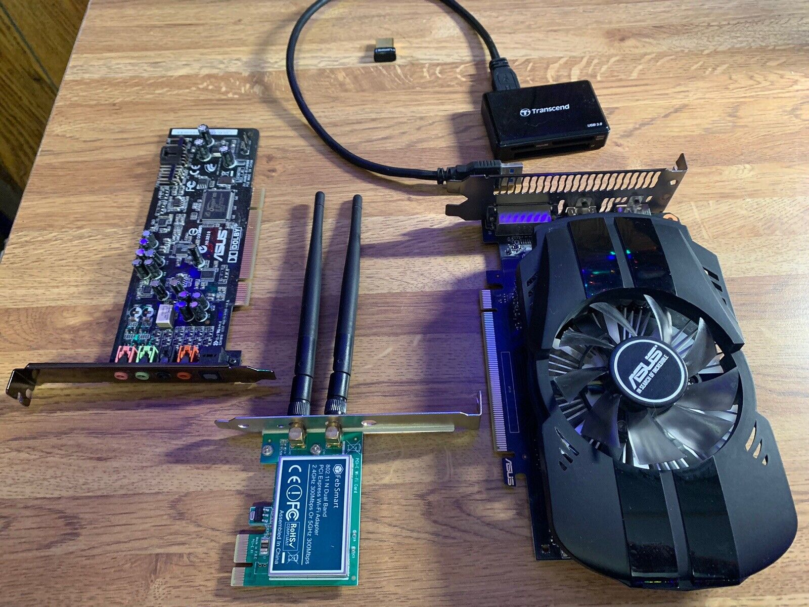 Lot Of Computer Parts - GTX1050 Ti, Sound card, Wi-Fi, Bluetooth