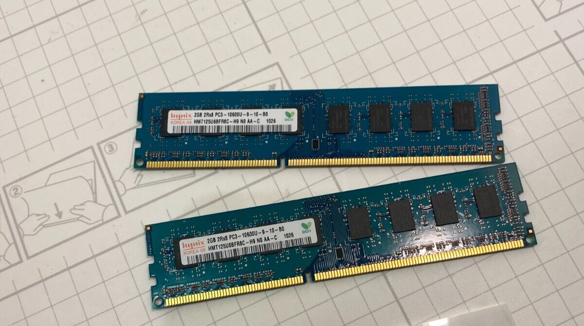4GB 2x2GB PC3-10600 DDR3-1333 HYNIX Blue Ram Memory Kit HMT125U6BFR8C-H9 N0 AA