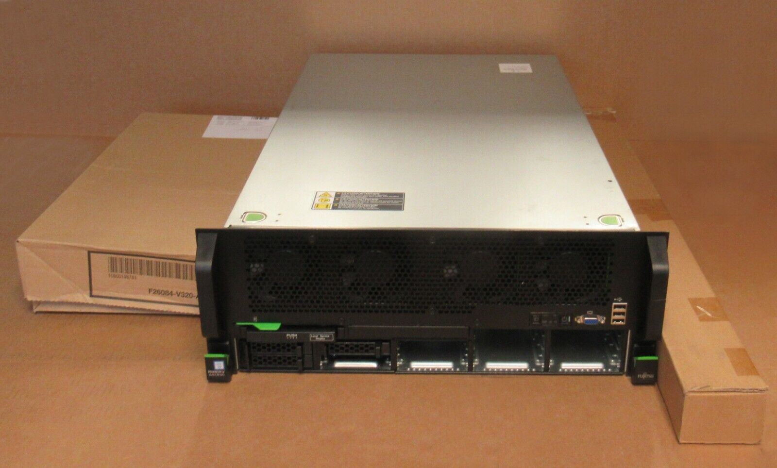 Fujitsu Primergy RX4770 M3 CTO Rack Mount Server 0M 0CPU 2x PSU K1504-V200-39