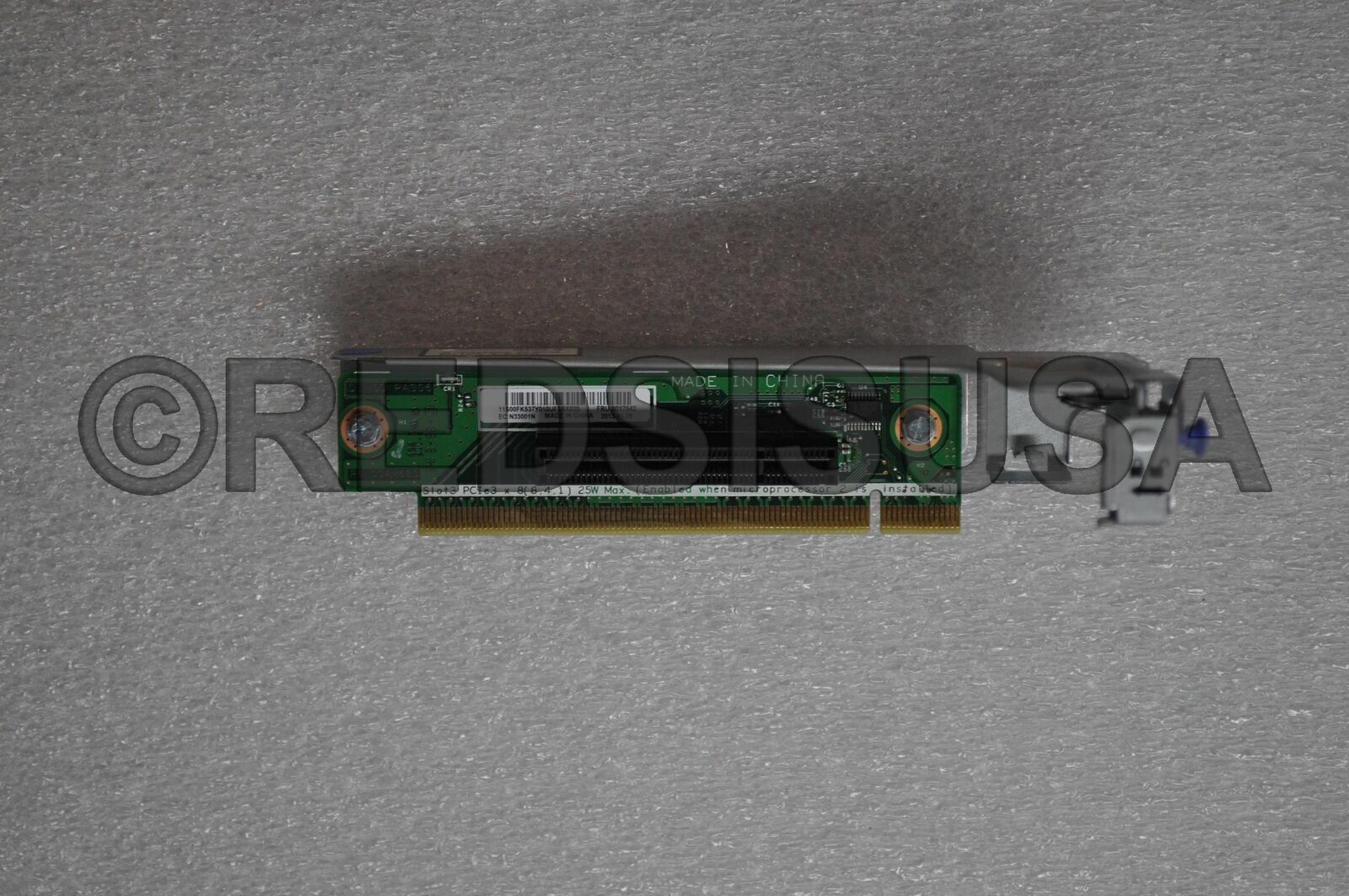 IBM 1U Riser Card One PCI Express x8 Slot for Slotless RAID only 00Y7542