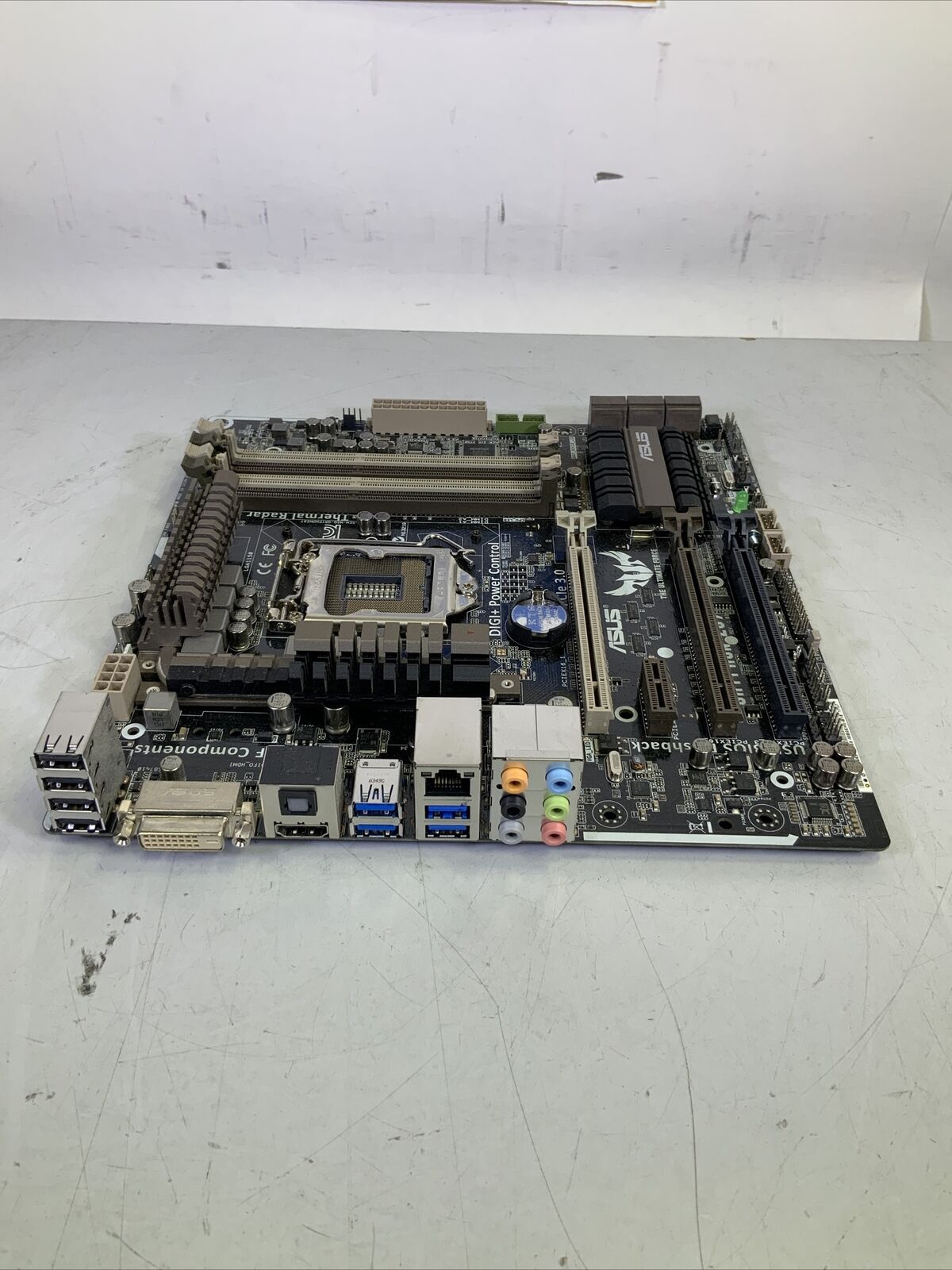 Asus Gryphon Z87 LGA 1150 DDR3 mATX Desktop Motherboard - NG Q6C