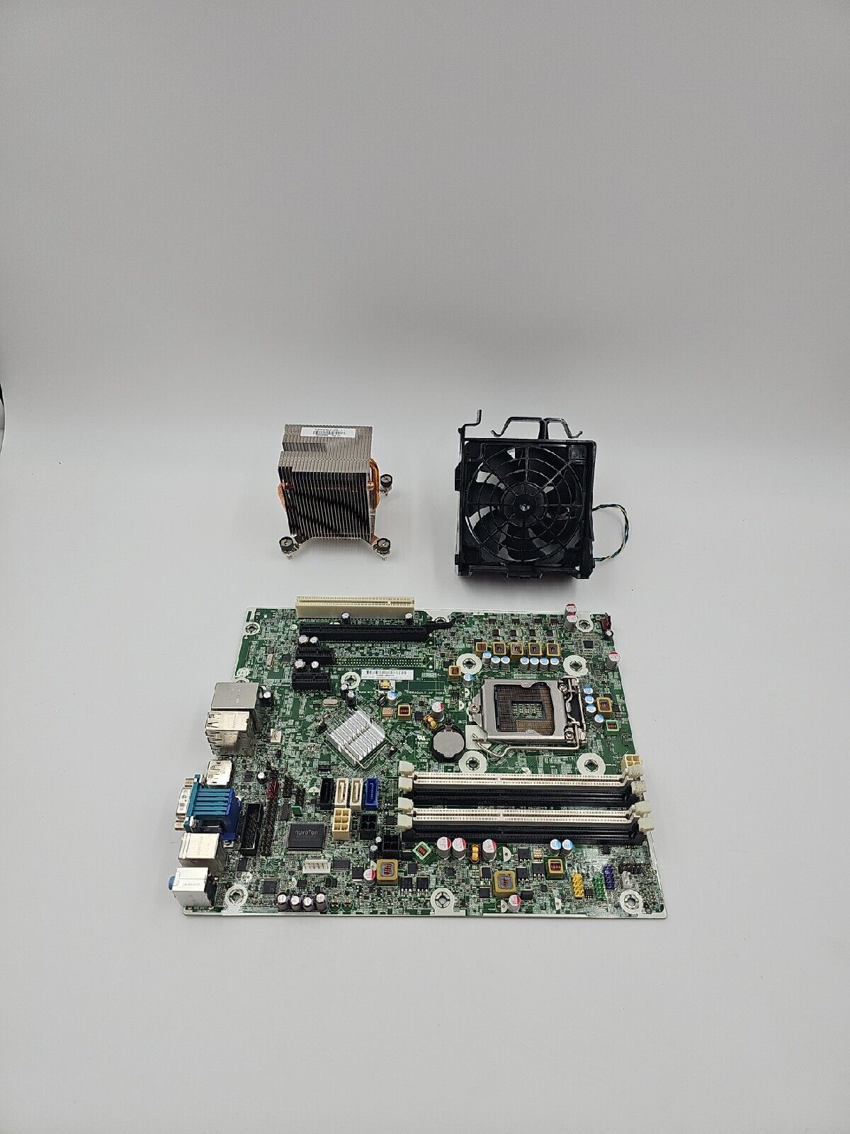 HP System Mother Board 6200 Pro Micro Tower SFF W/ Heatsink and CPU fan & shroud