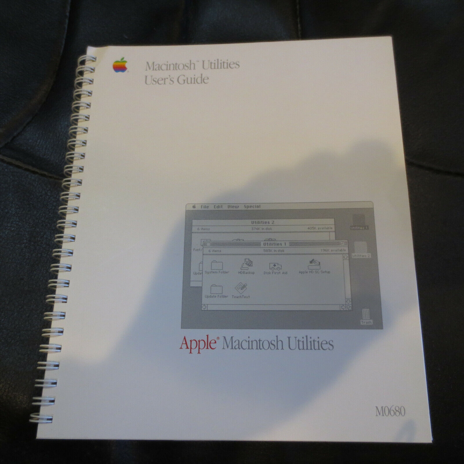 Vintage Apple Macintosh Utilities User\'s Guide - M0680 - 1987