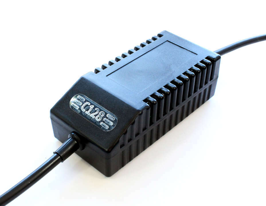 Commodore 128 Power Supply - C128 PSU, New Design, OLED display, Touch sensor