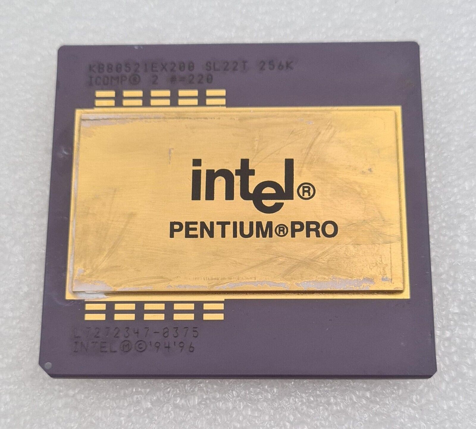 Intel Pentium Pro KB80521EX200 SL22T 256K Ceramic CPU Processor GOLD Vintage