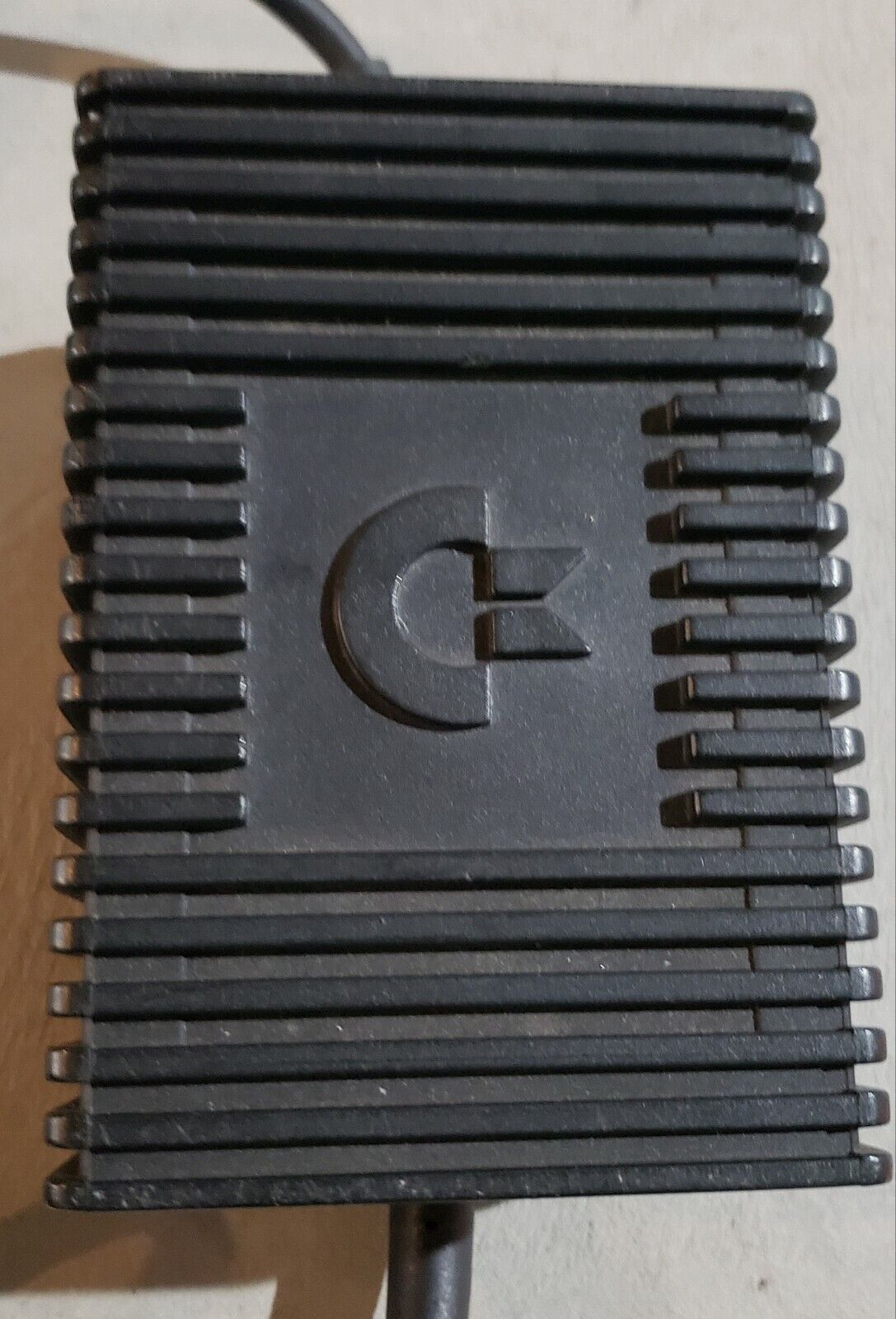 Original Commodore power supply for C64 computers - Tested & working 