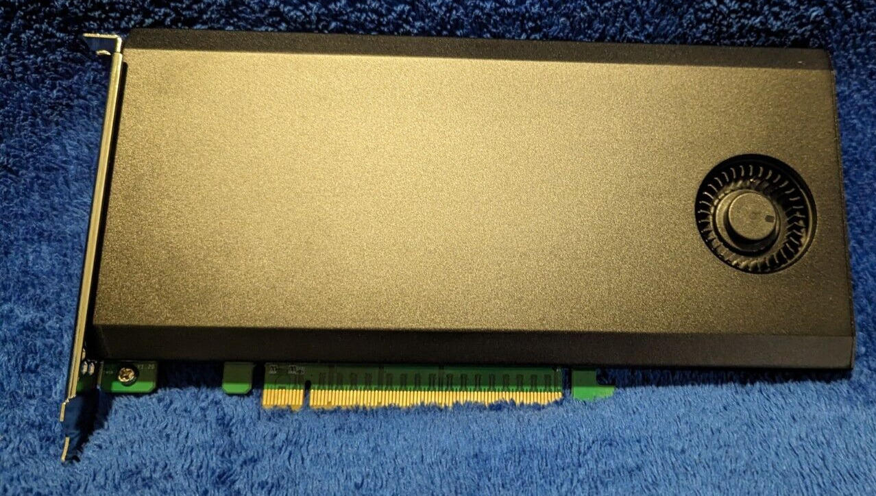 Highpoint SSD7103 PCIe 3.0 x16 4-Port M.2 NVMe RAID AIC RAID Controller Card