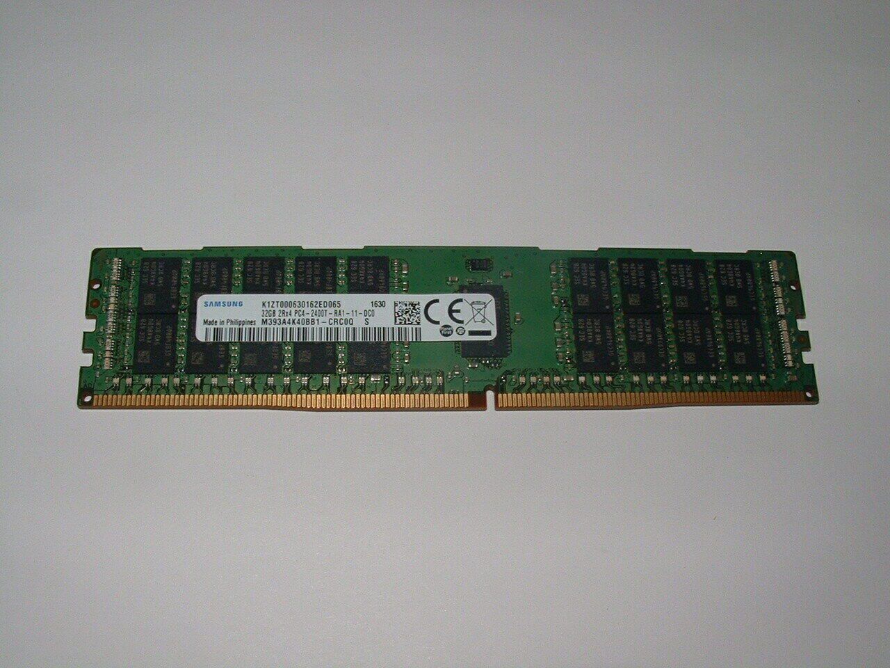 Samsung M393A4K40BB1-CRC0Q 32GB PC4-2400T 2Rx4 ECC REG DDR4 19200