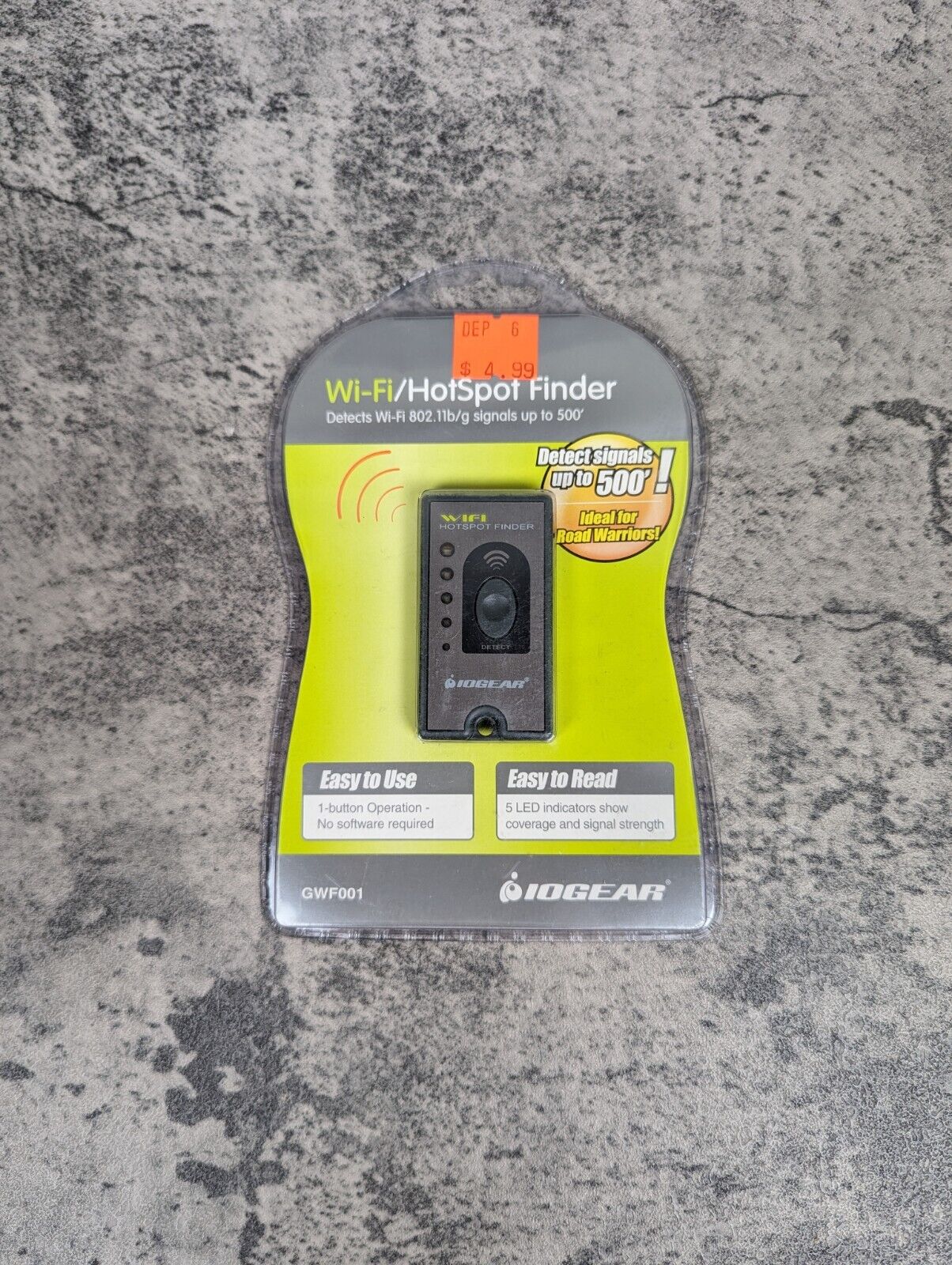 NEW IOGEAR WiFi Finder Hot Spot Finder GWF001 Pocket Keychain Compact SEALED