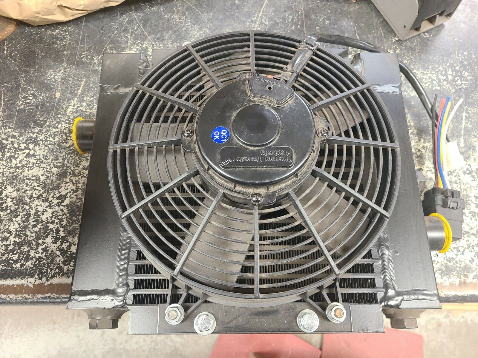 TTP 209603-60-4A, MAR-12-2-60-4A, Hydraulic Cooler/Bypass/12 VDC Fan