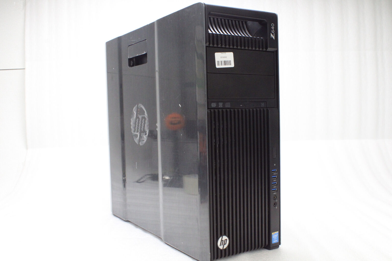 HP Z640 Desktop Server Xeon E5-2620 v3 32GB DDR4 RDIMM Quadro K2200 1TB SSD