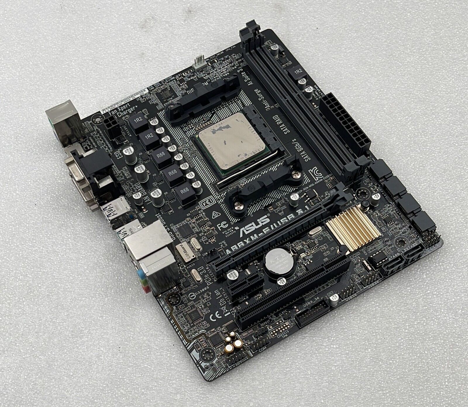 ASUS A88XM-E/USB 3.1 Motherboard W/ AMD A4-4000 CPU