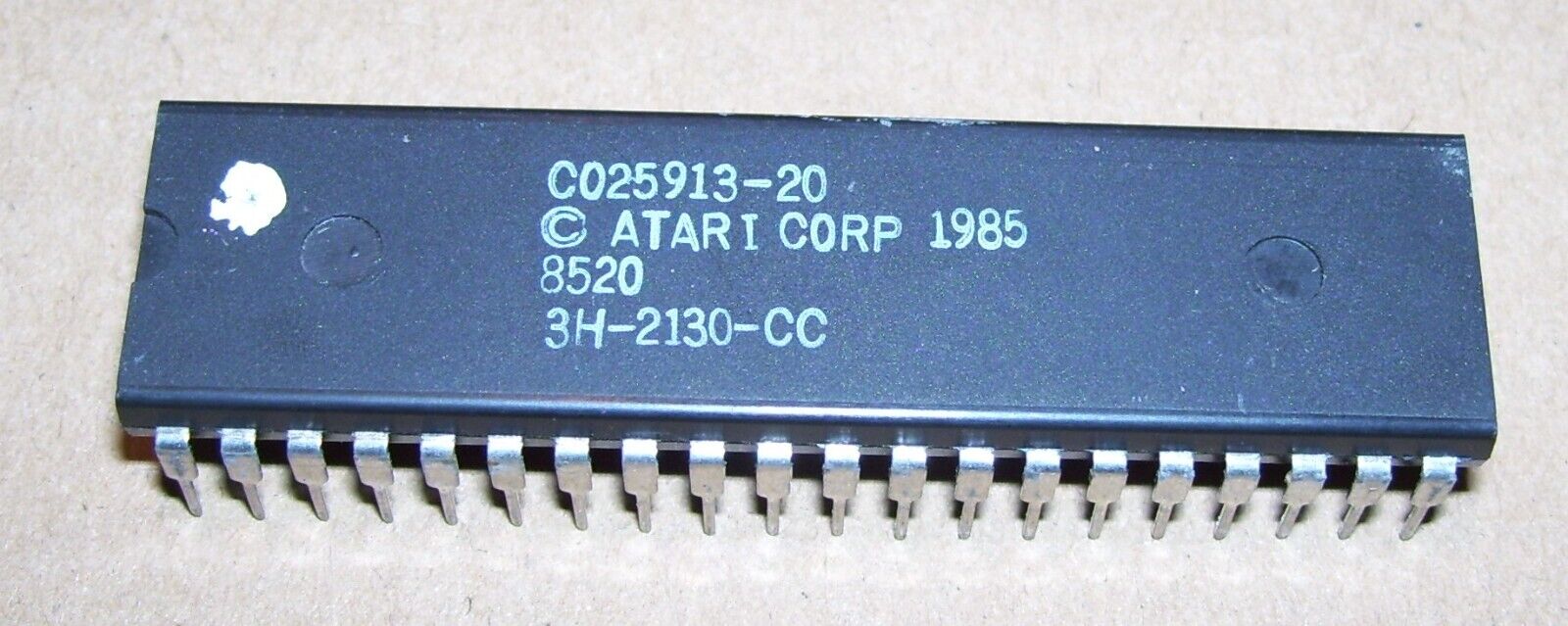 NEW Genuine Early 1985 Atari 520 ST Computer DMA C025913-20 40 Pin Chip IC