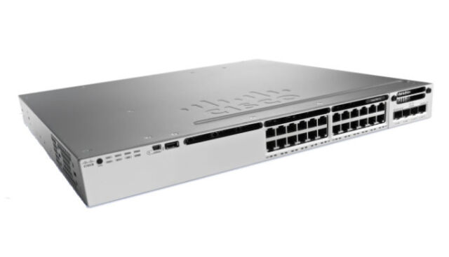 Cisco  (WS-C3850-24S-S) Desktop Network Device
