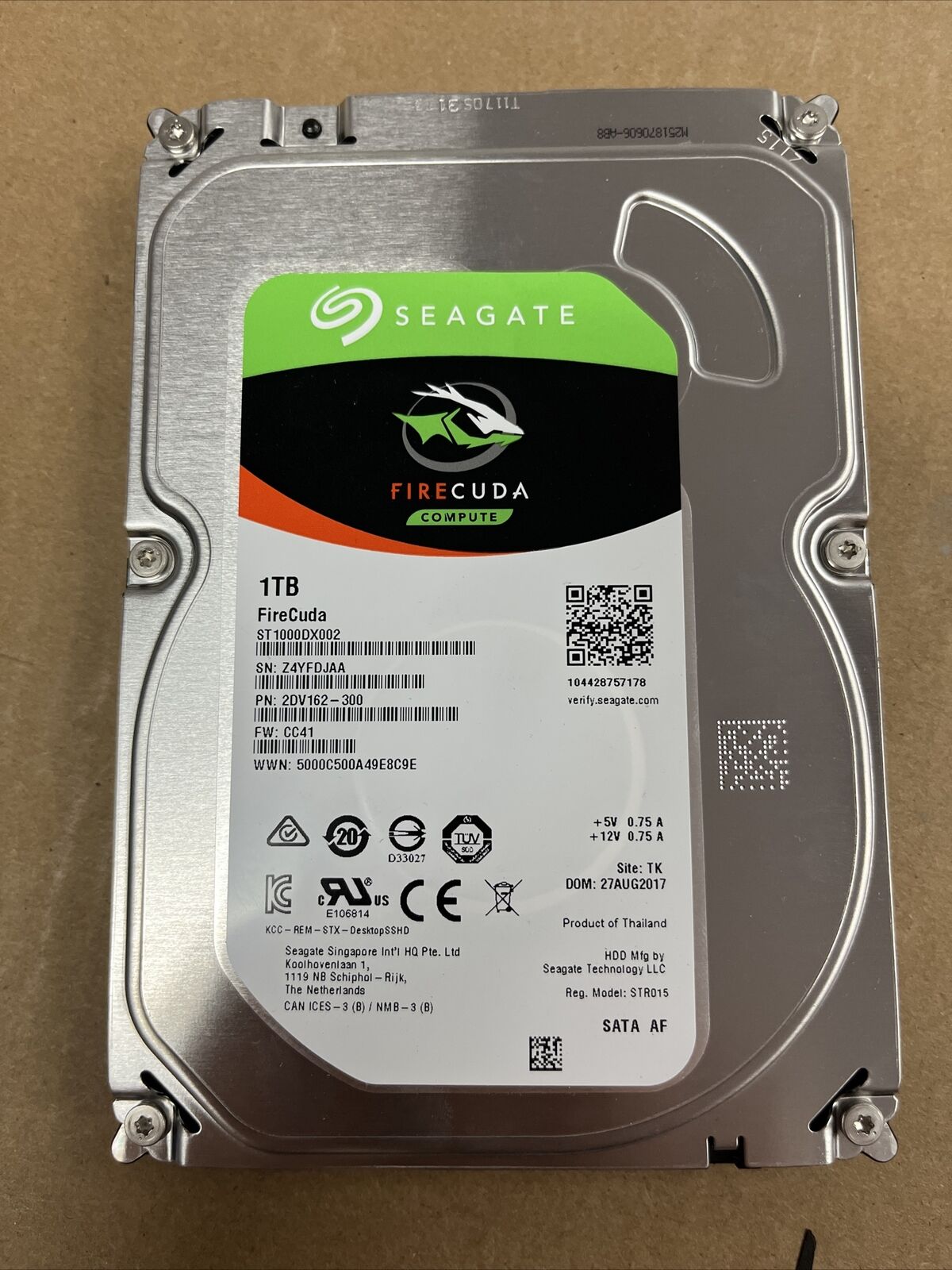ST1000DX002 Seagate Technology Seagate FireCuda ST1000DX002 1 TB 3.5\