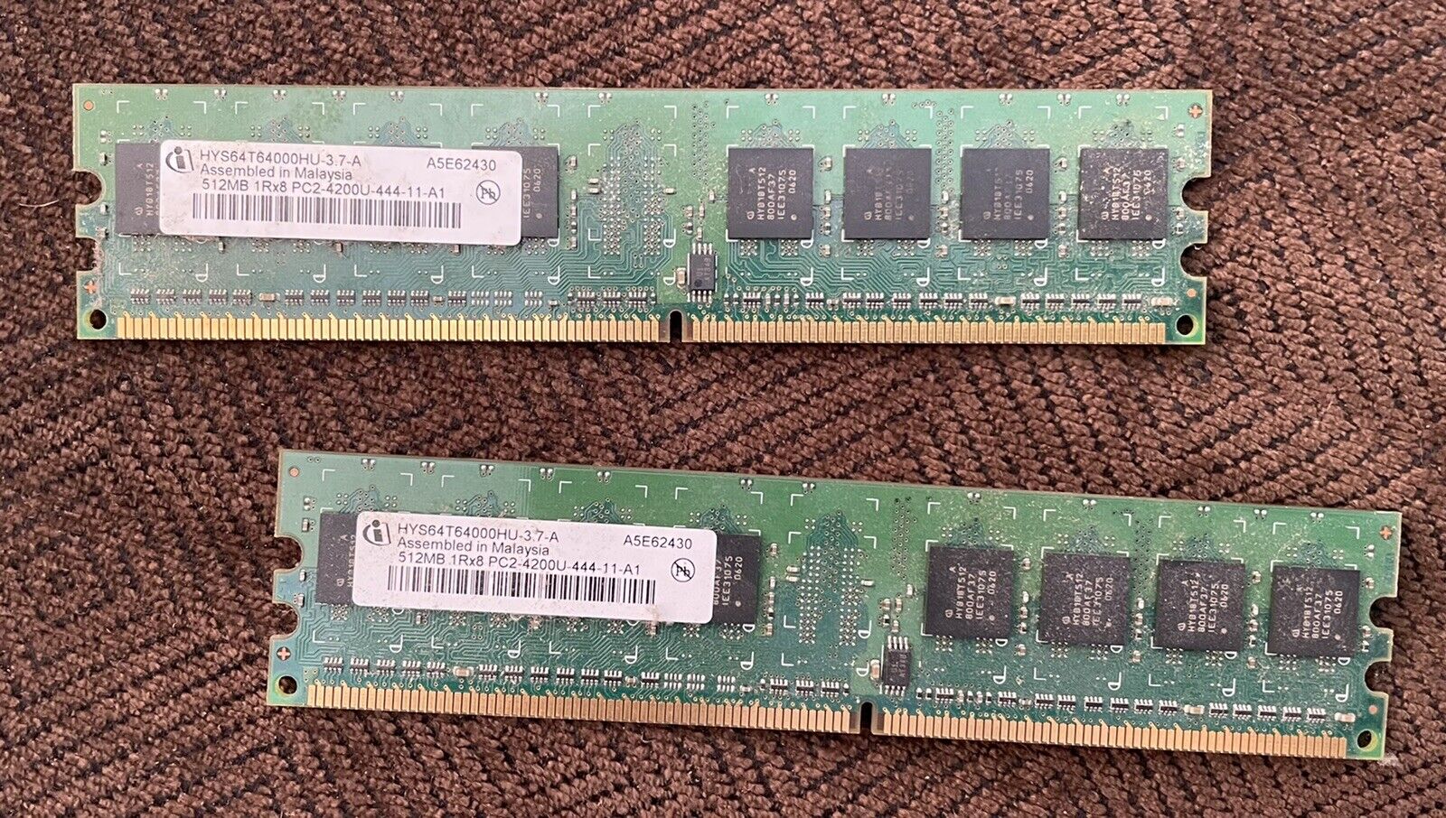 1GB 2x512MB PC2-4200 INFINEON HYS6464T6400HU DDR2 MEMORY KIT