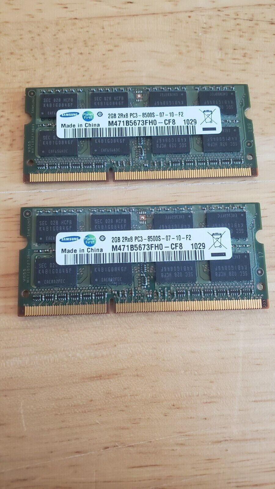Samsung 4GB (2GBx2) SODIMM 1066 MHz PC3-8500S DDR3 Memory RAM (M471B5673FH0-CF8)