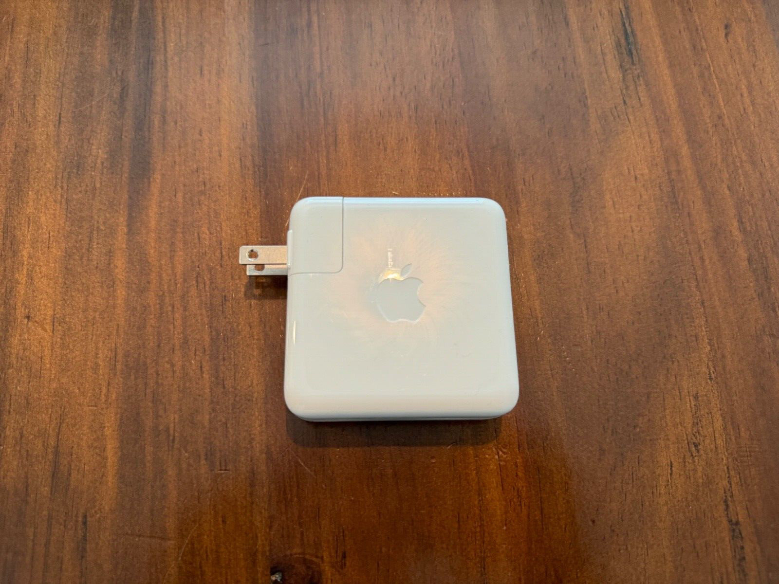 GENUINE ORIGINAL OEM Apple 61W USB-C Power Adapter for MacBook Pro A1947