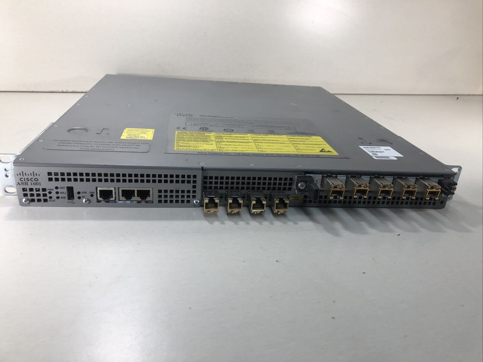 CISCO ASR1001 GigE Aggregation Services Router 4 BUILT-IN GE PORTS DUAL POWER AC