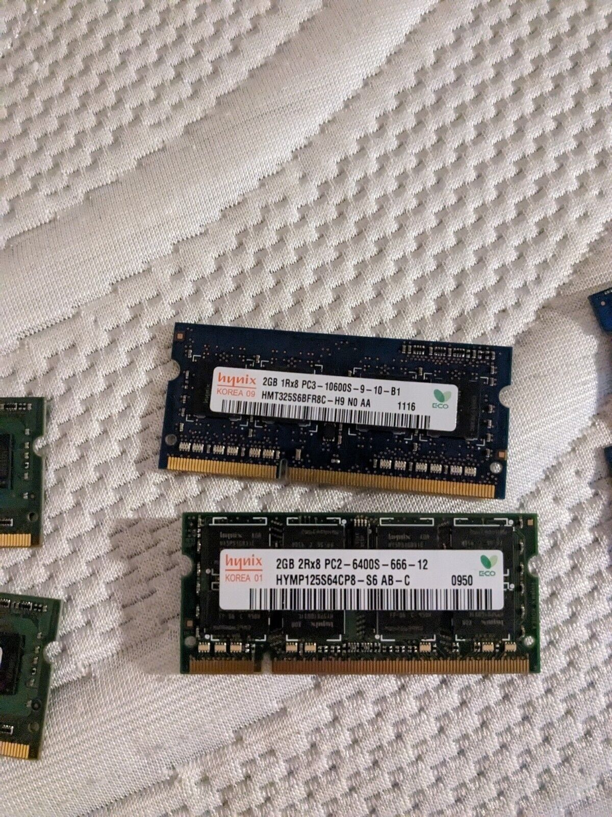 [LAPTOP RAM] Samsung M471B5773DH0-CK0	DDR3	2GBx2 (4gb total)