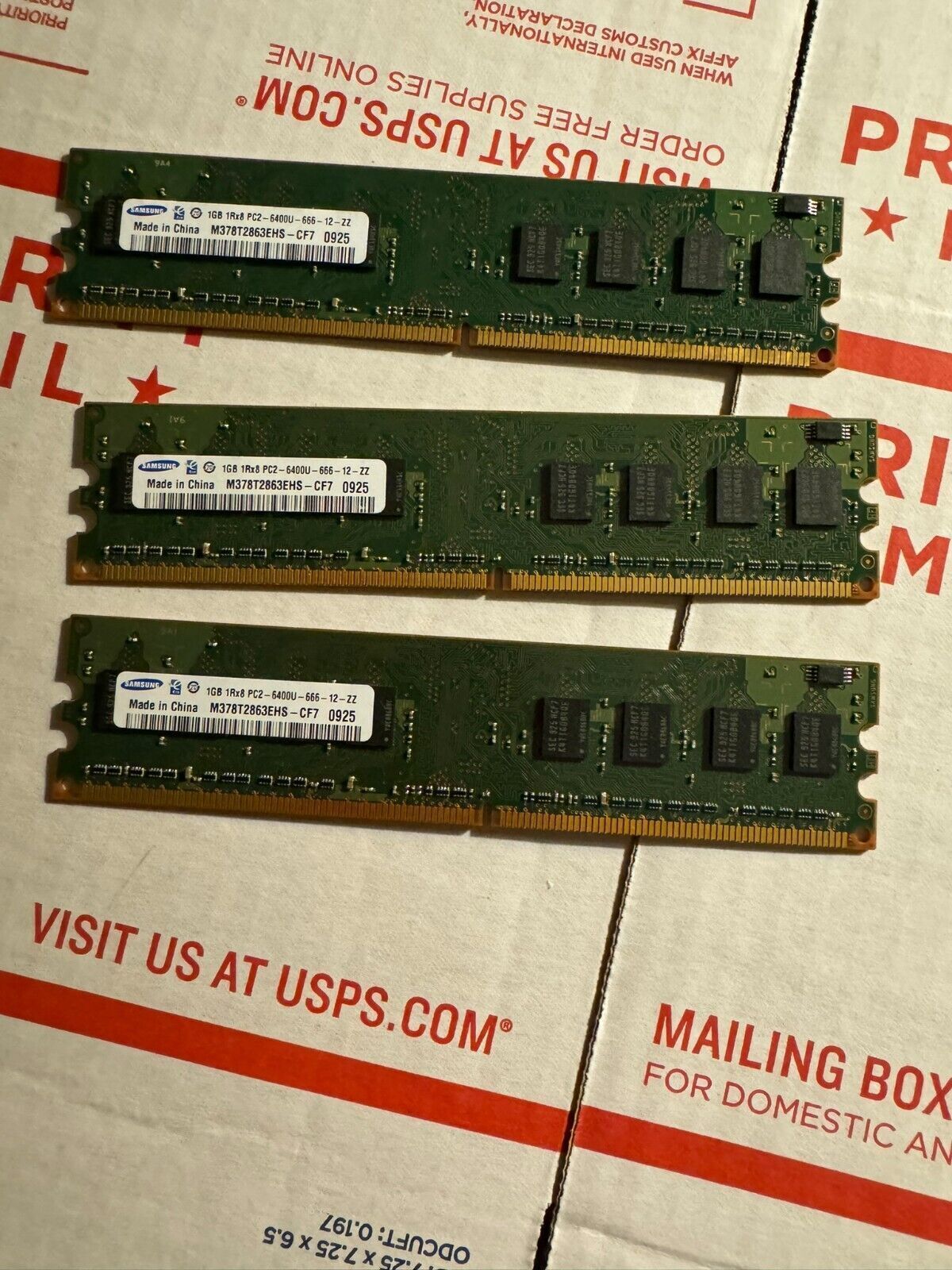 ONE Samsung 1GB 1Rx8 PC2-6400U-666-12-ZZ M378T2863EHS-CF7 Memory RAM