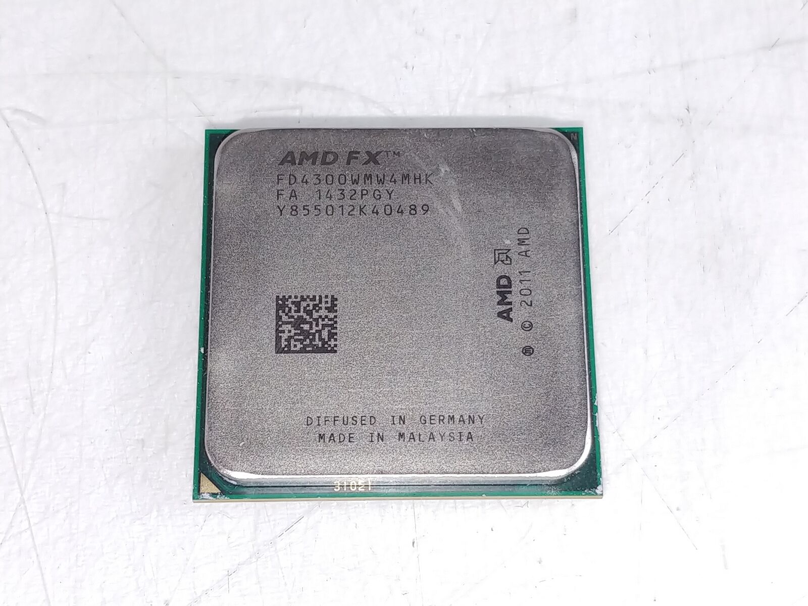 AMD FX-4300 3.80 GHz Socket AM3+ Desktop CPU Processor FD4300WMW4MHK