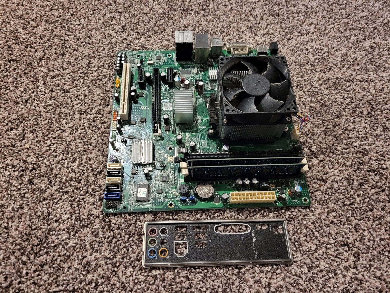 Vintage Dell Studio XPS 7100 Motherboard RAM and CPU - From Working Computer