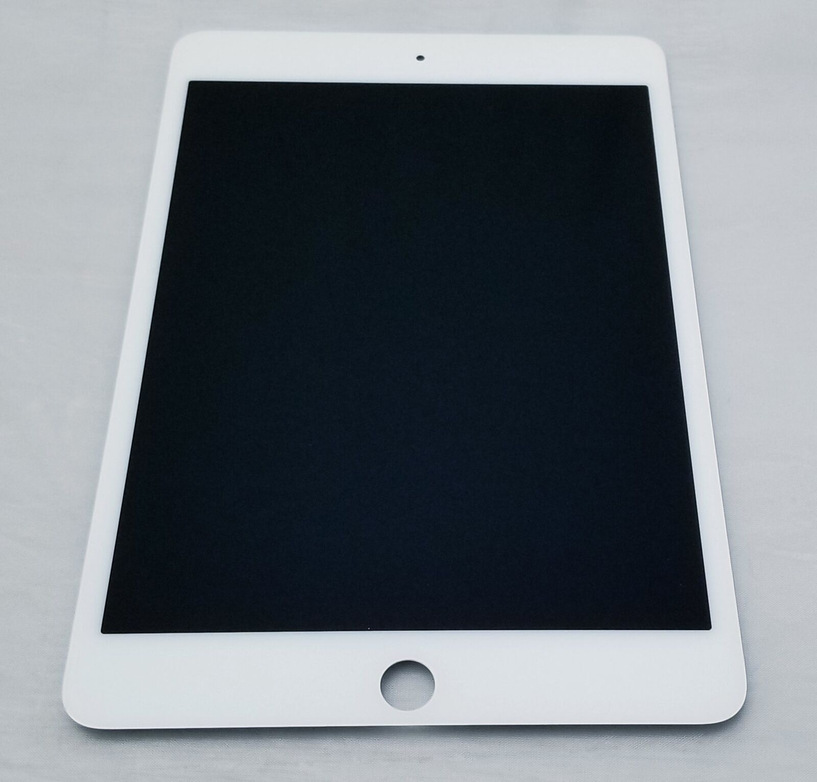 GENUINE Apple iPad Mini 4 LCD Assembly w/Digitizer MK8F2LL/A White