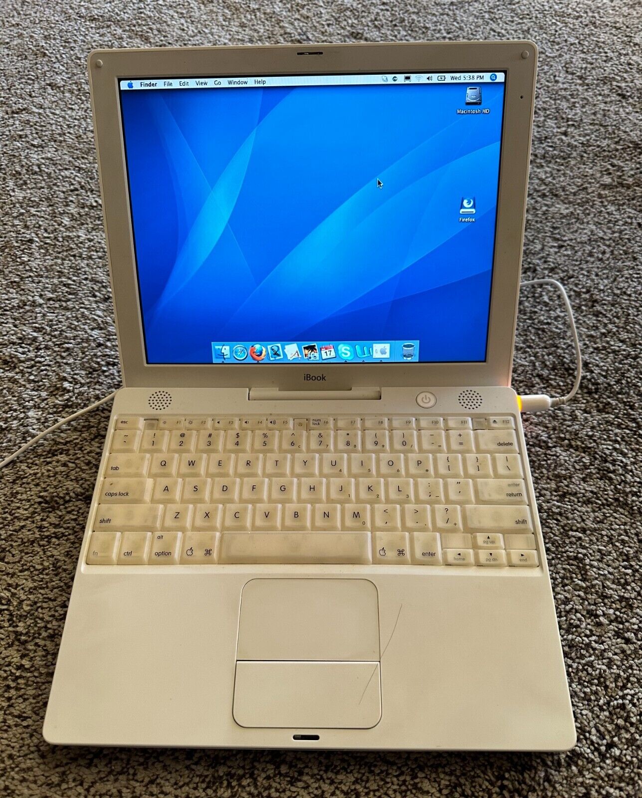 Vintage 2002 Apple iBook  A1005  Powerbook 4.3 900 MHz