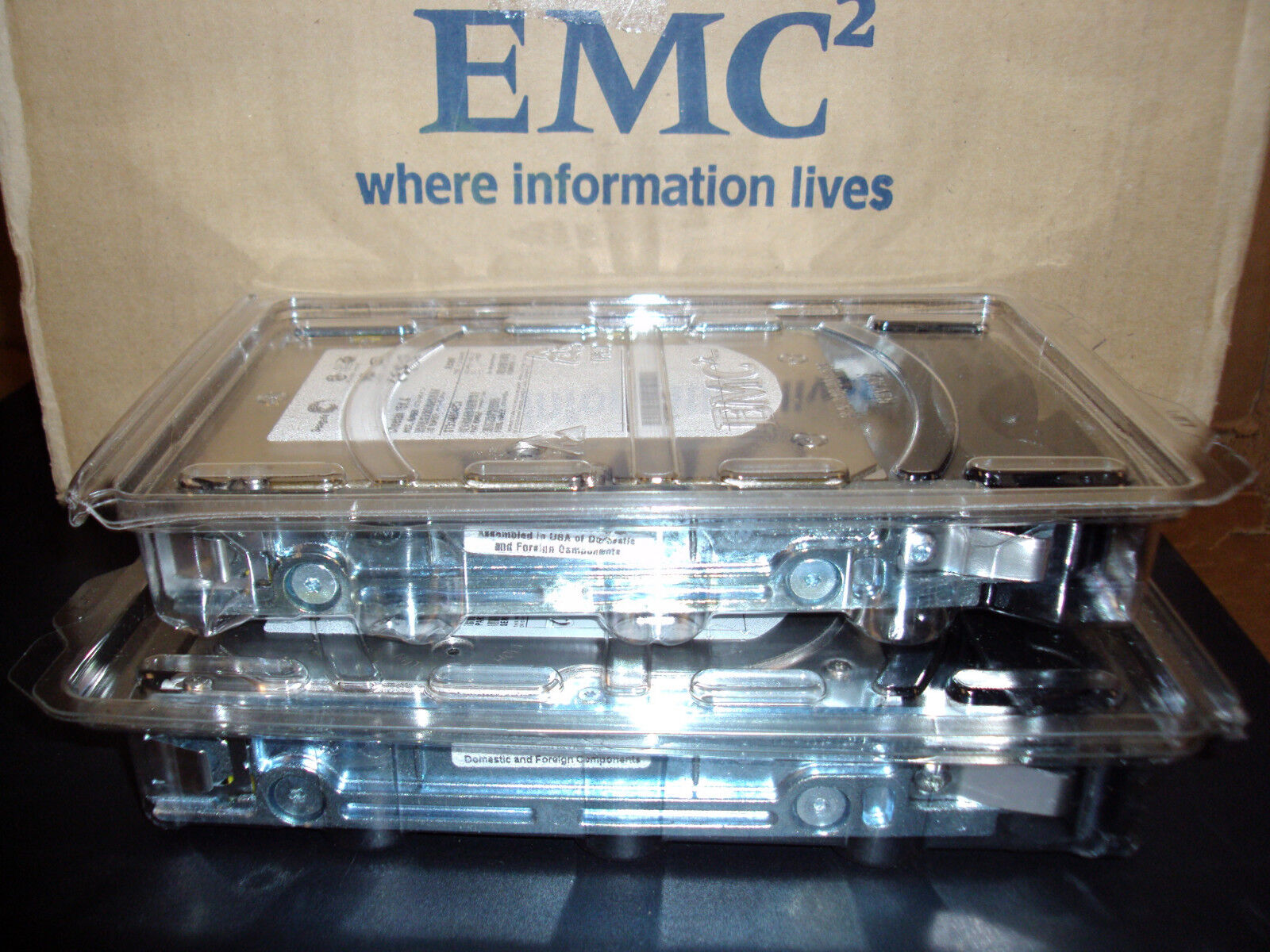 EMC  101-000-010 ST3146854FCV hard disk 15K FC 16MB 3.5inches new