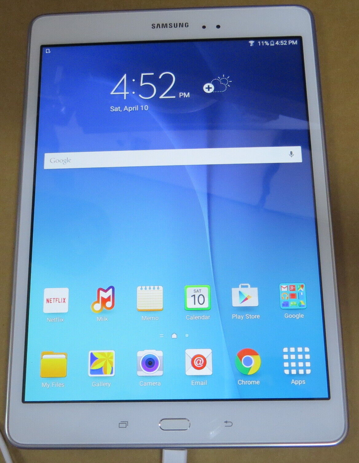 SAMSUNG Galaxy Tab A 9.7 Qualcomm APQ8016 (1.20 GHz) 1.5 GB Memory 16 GB Flash S