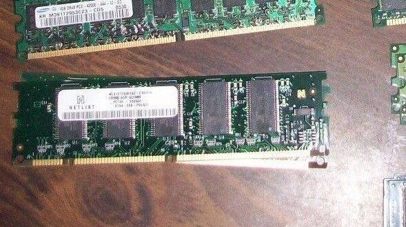 Netlist 128MB PC100-200503 Server Memory ECC - NL31672S08163-C10HPA