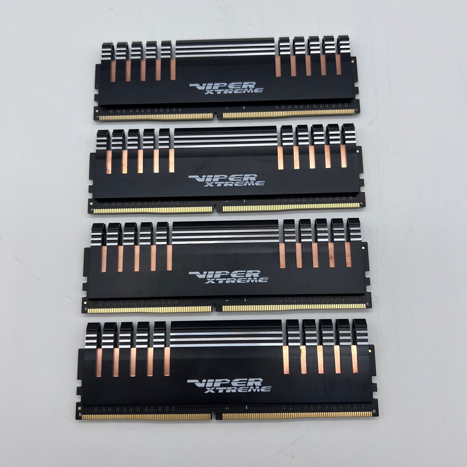 Patriot Viper Extreme 16GB (4×4GB) DDR4 3000MHz PX416G300C6QK Memory Kit